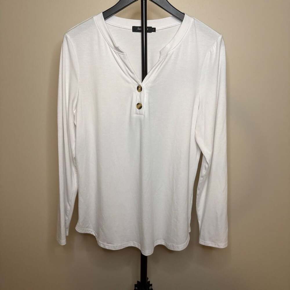 Automet Women's Long Sleeveβ V-Neck Henley Shirt in White